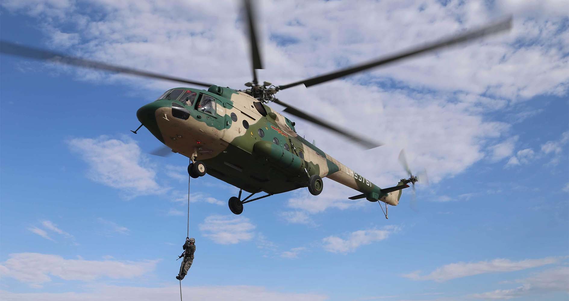 陆军：负责多种型号陆军直升机的环境与可靠性、雷电间接效应鉴定试验。